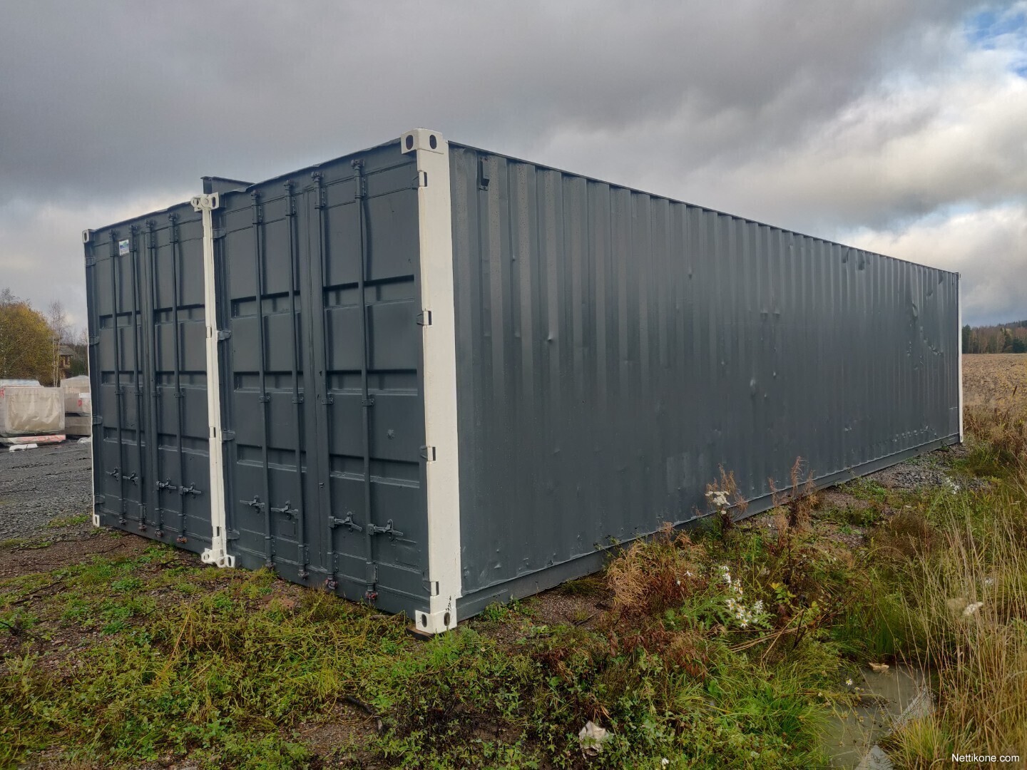 Muu merkki Autotalli / monitoimitila kahdesta 12m kontista