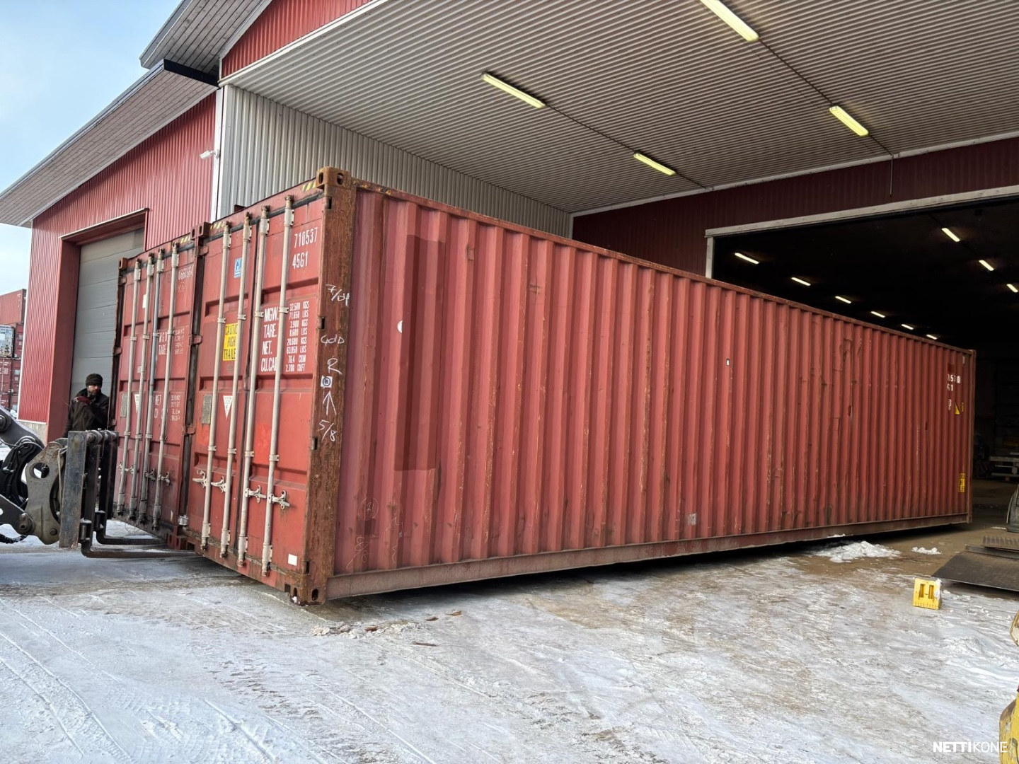 Muu merkki 60 neliön kontti